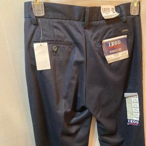 Izod American Chino Flat Front NWT 29/30 Navy